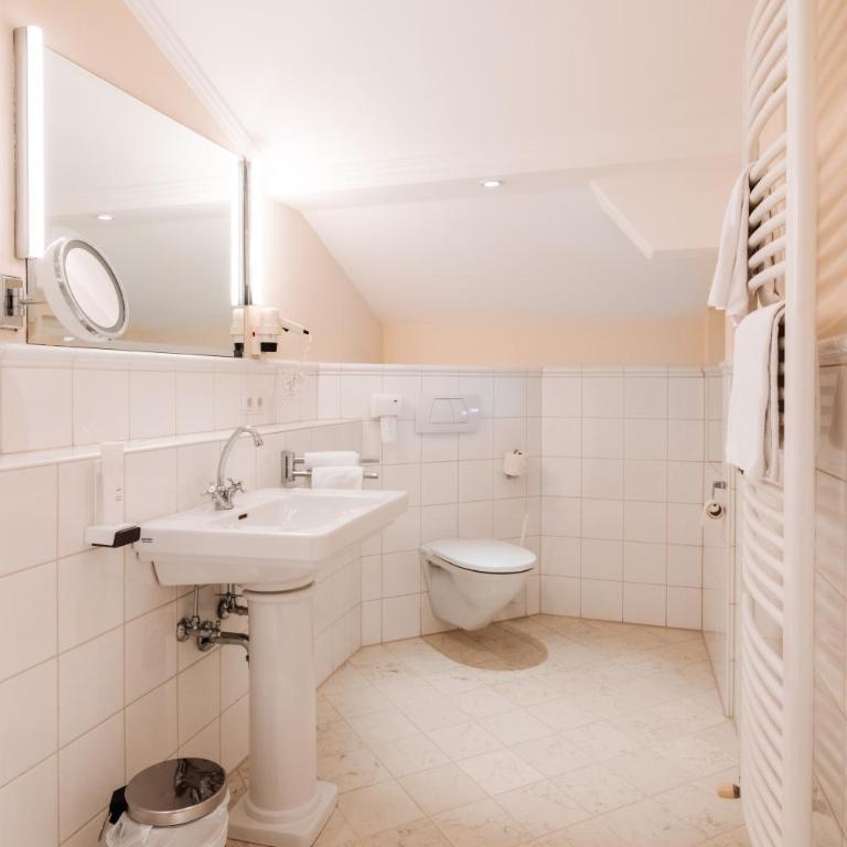 Hubertus Boutiquehotel Filzmoos - Doppelzimmer mit Balkon - 5