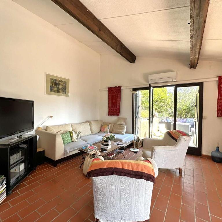 Mazet Gaspard climatisé pour 7 personnes sur le Domaine de Valcros à la Londe Les-Maures - Maison de Vacances 4 Chambres - 10