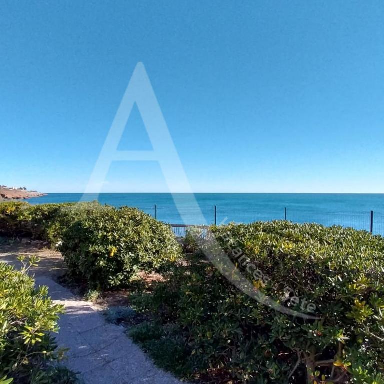 CONFORTABLE T2 EN FRONT DE MER, PARKING, WI-FI - Appartement - Vue sur Mer - 18