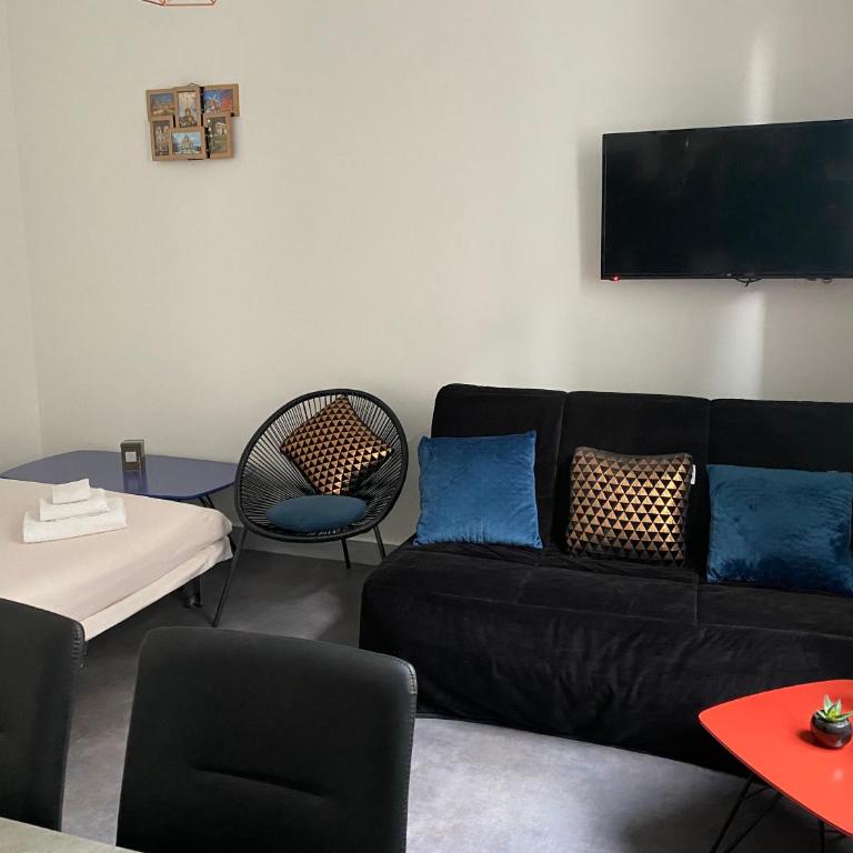 Charmant 2 pièces au coeur de Paris - One-Bedroom Apartment - 5