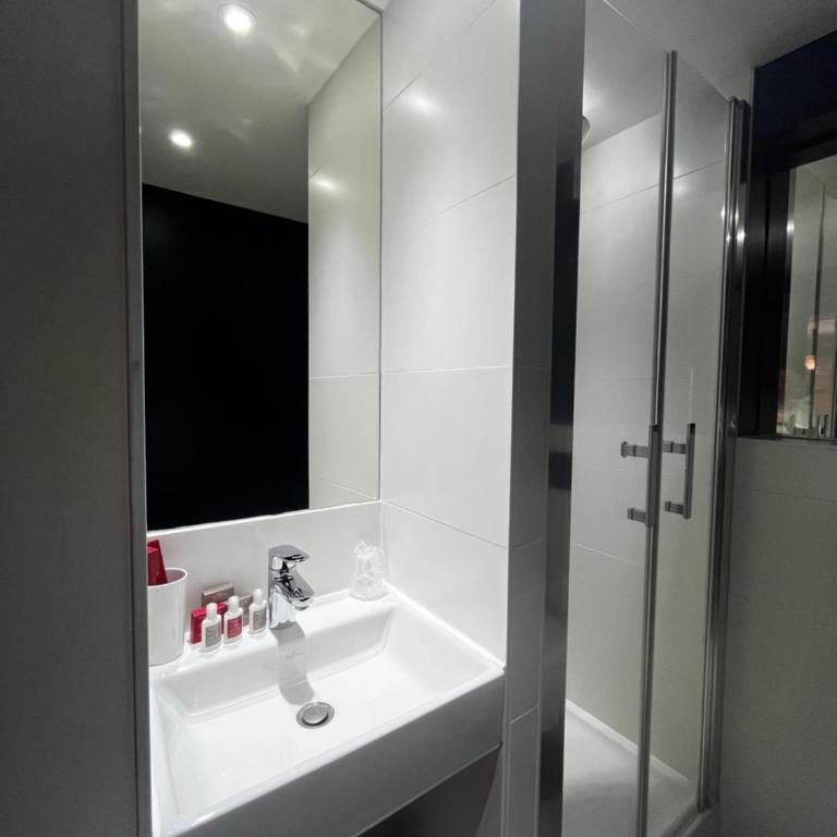 Résidence LA POUDREUSE - Hyper centre - Apt 3 Pièces 75 M2 - by MONTBLANC LODGE - Appartement 2 Chambres - 15
