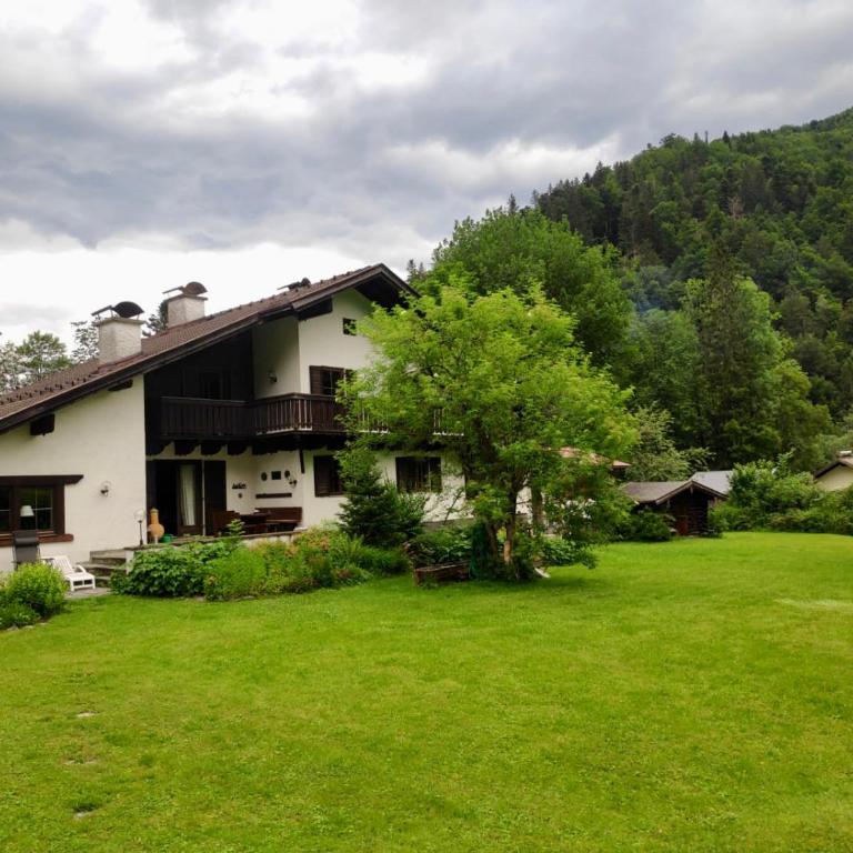 Large house with big garden - Haus mit 4 Schlafzimmern - 2