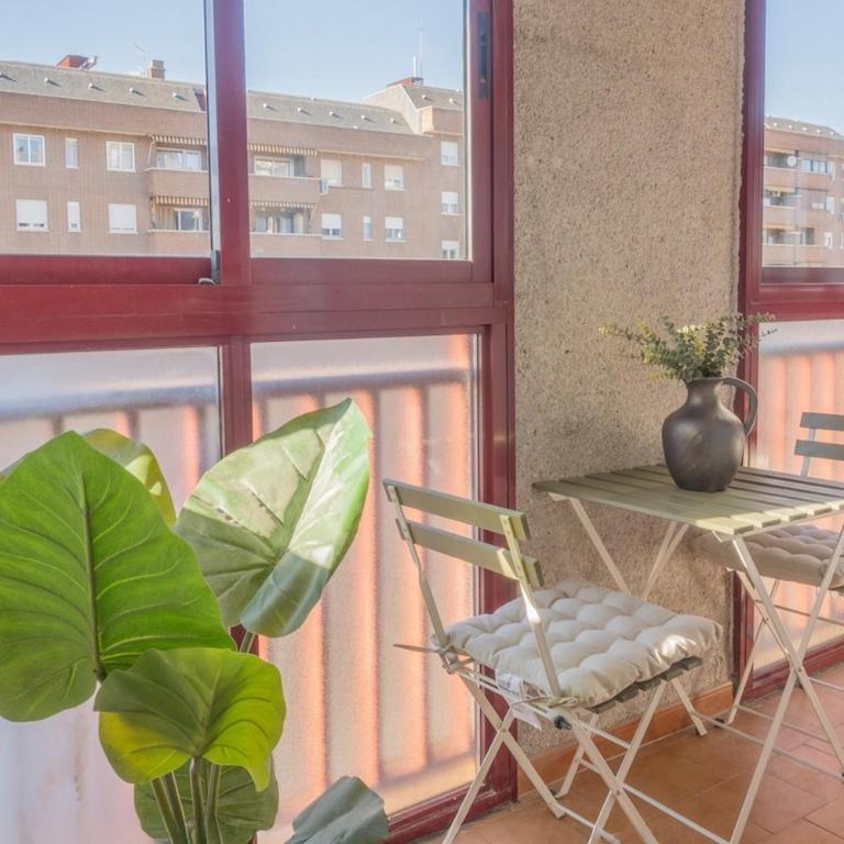 Elegant temporary apartment on street hiruela Temporal DHI17 - Apartamento de 1 dormitorio - 2