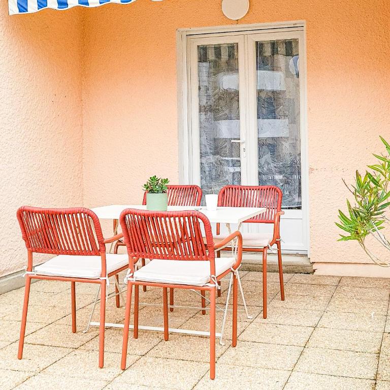 A L'ombre des Pins, Appartement neuf, élégant, Parking gratuit, Netflix, au calme à 100m de l'océan - Appartement 1 Chambre - 21