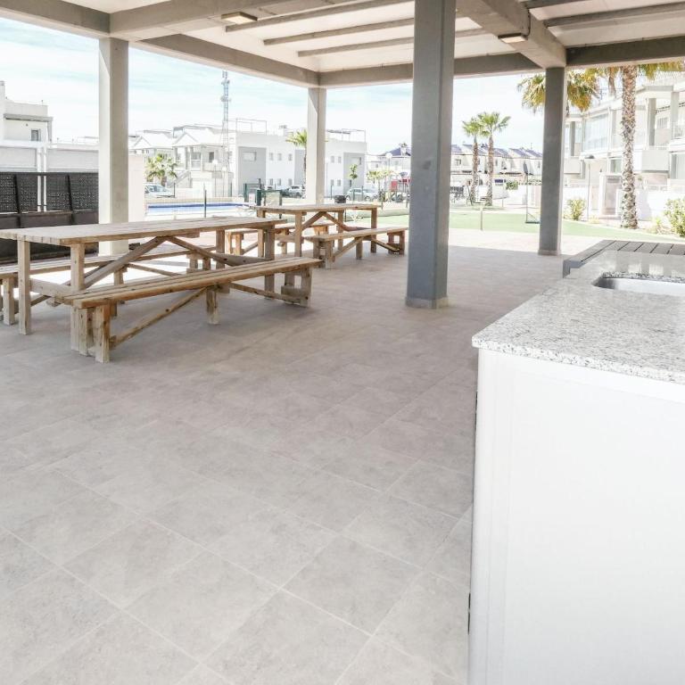 Oasis Holiday House - Apartamento de 2 dormitorios - 57