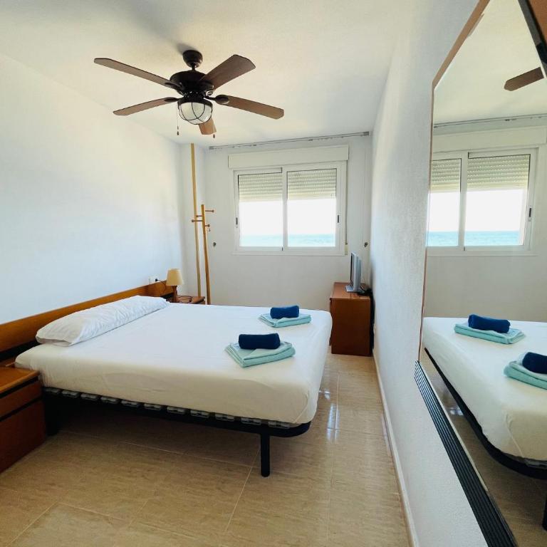 Puerta del Mediterraneo by Alina365 - Apartamento - 4