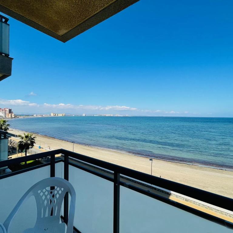 Puerta del Mediterraneo by Alina365 - Apartamento - 9