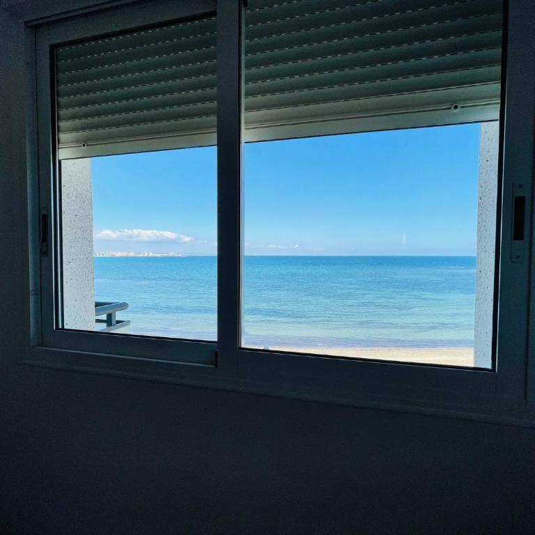 Puerta del Mediterraneo by Alina365 - Apartamento - 15