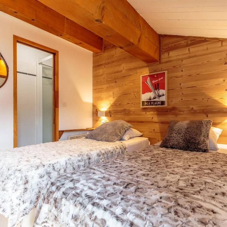 Chalet lumineux avec 4 chambres et parking à La Plagne - FR-1-351-144 - Chalet - 4