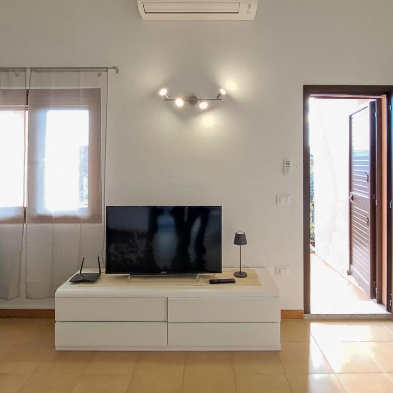 DaDa House Trilocale La Suaredda di Supra San Teodoro - Two-Bedroom Apartment - 6