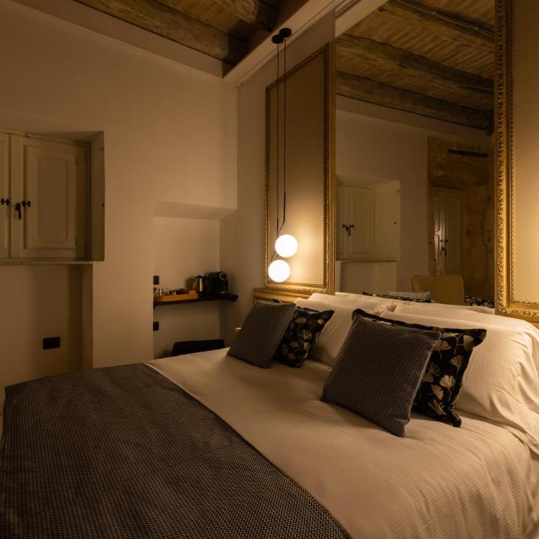 Pedra Bianca Luxury Rooms - Deluxe Queen Room - 15