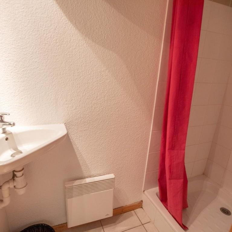 Parfait pour 6 personnes au pied des télécabines - Three-Bedroom Apartment - 2