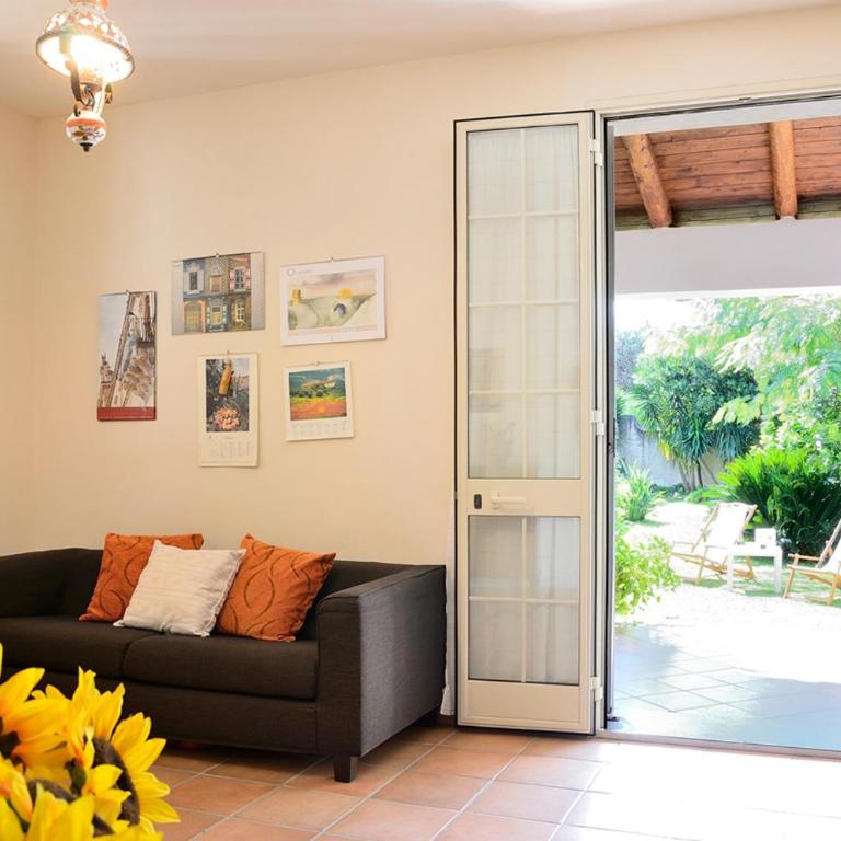 Villa Sole con accesso diretto alla spiaggia - Three-Bedroom House - 32