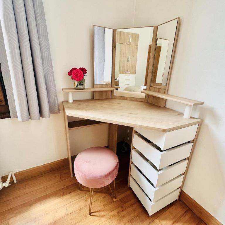 Relaxing 2BR Apartment with Private Garden, Near the City Center - Appartement 2 Chambres - Vue sur Jardin - 17