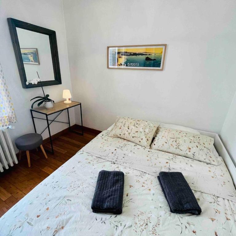 Relaxing 2BR Apartment with Private Garden, Near the City Center - Appartement 2 Chambres - Vue sur Jardin - 6