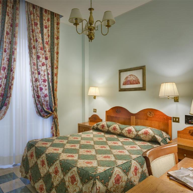 Hotel Aberdeen - Camera Matrimoniale/Doppia con Letti Singoli - 1