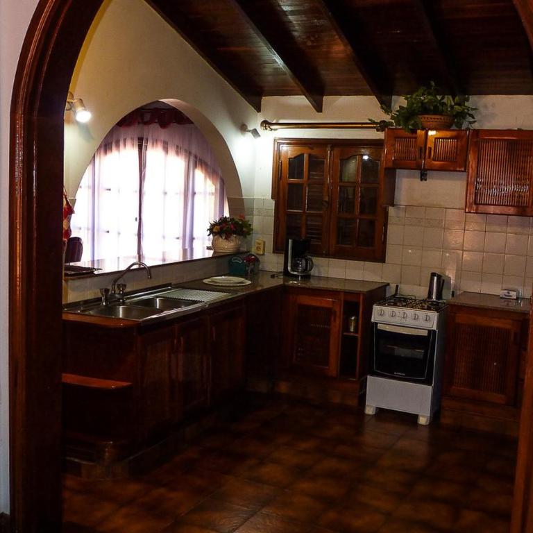 Casa céntrica en Encarnación - Vacation Home - 15