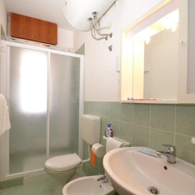 Gavitello - Three-Bedroom Apartment - 3