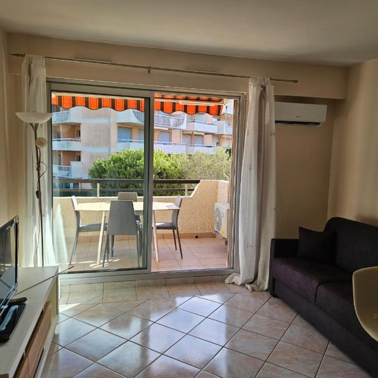 Studio lumineux - Appartement 1 Chambre - 3
