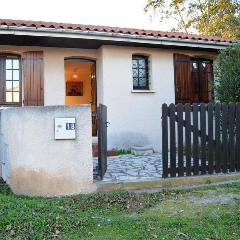 maison avec grand jardin donnant sur un champ ST CYPRIEN PLAGE SC000-018 - Haus mit 3 Schlafzimmern - 10