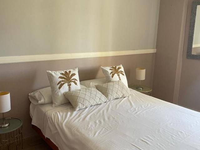 APARTAMENTO ROMANILLA FRENTE AL MAR - Two-Bedroom Apartment - 17