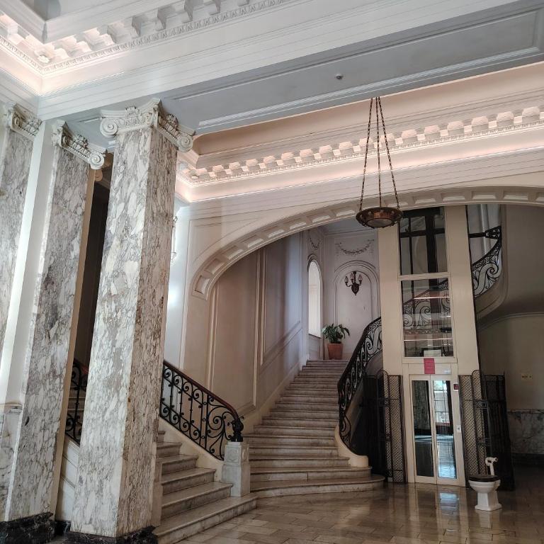 Superbe appartement de 100m2 face à la mer Dans un ancien palace - Apartment mit 1 Schlafzimmer - 17