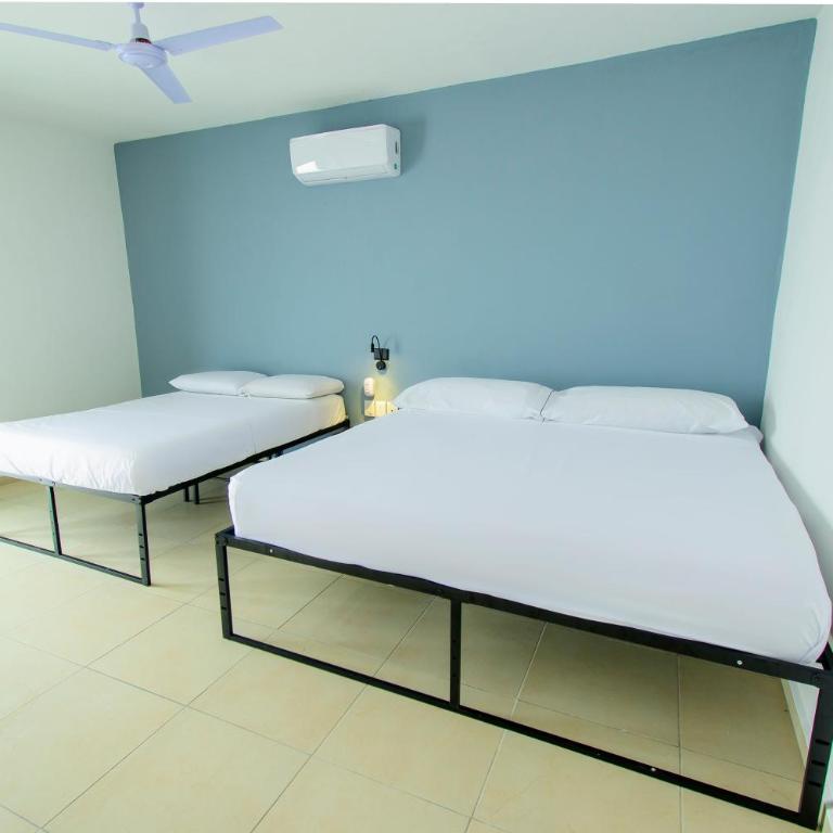 Hotel Paso del Mar Playa del Carmen - Standard Triple Room - 1