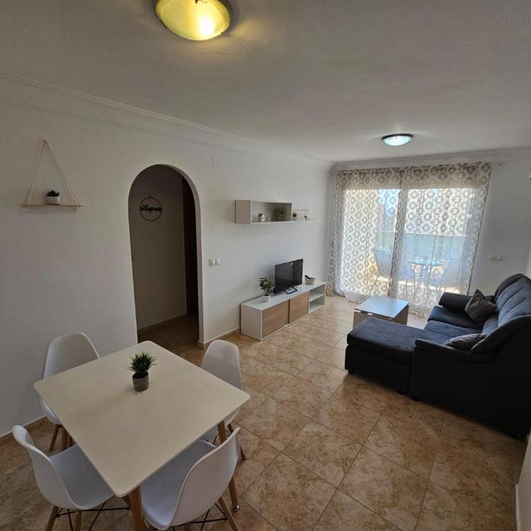 Residencial La Cala - Two-Bedroom Apartment - 10