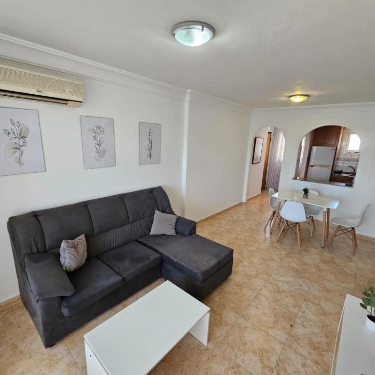 Residencial La Cala - Two-Bedroom Apartment - 7