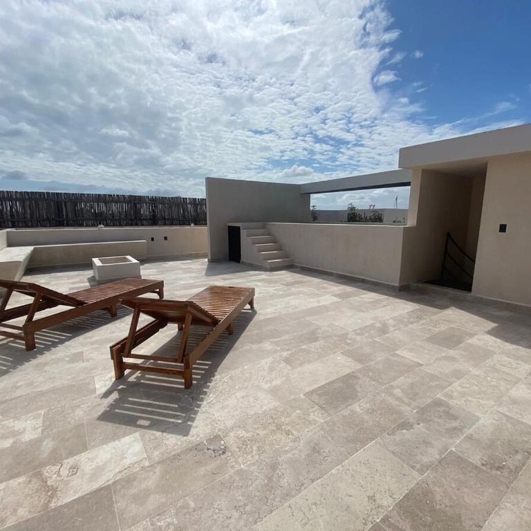 Unique PH 3 rooms sunset terrace in AZ Premium - Three-Bedroom Apartment - 18
