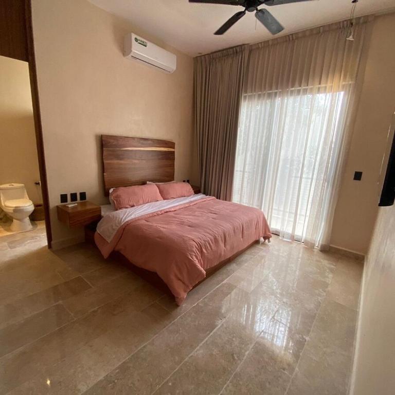 Unique PH 3 rooms sunset terrace in AZ Premium - Three-Bedroom Apartment - 25