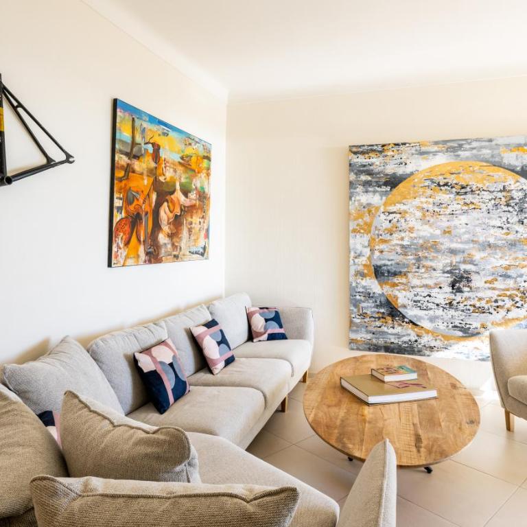 Superbe T3 - 10 min Palais - Parking - Appartement 2 Chambres - 22