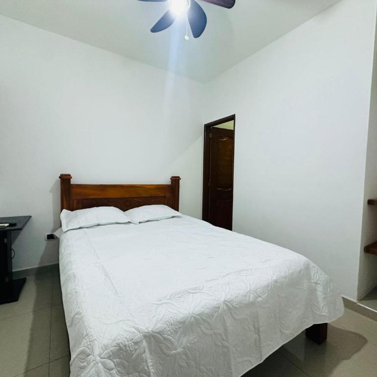 Hotel MAYUMIR PLAZA - Habitación Individual con baño privado - 2