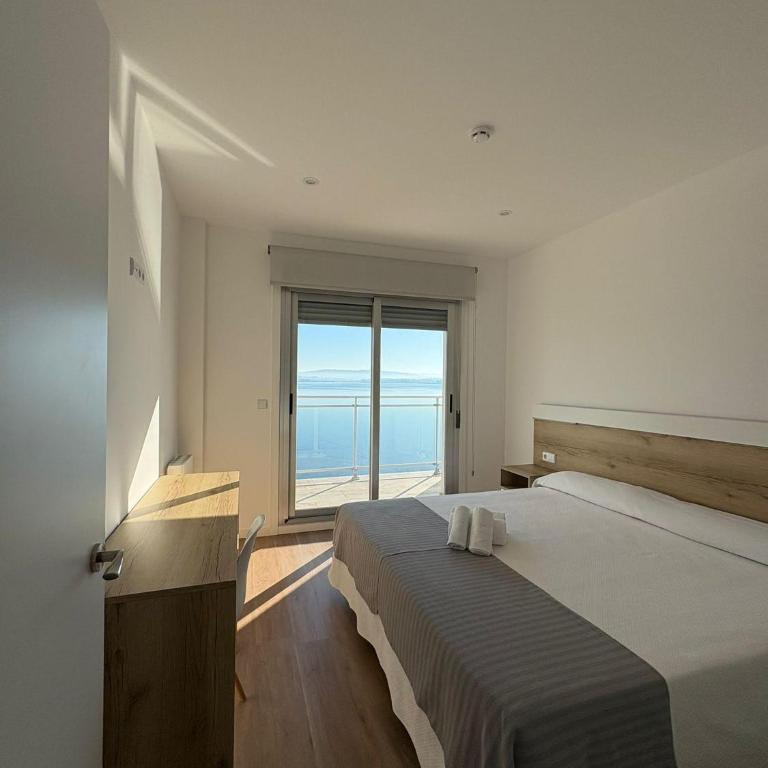 Apartamentos O Grove Awa Bay - One-Bedroom Apartment with Sea View and Balcony - 3