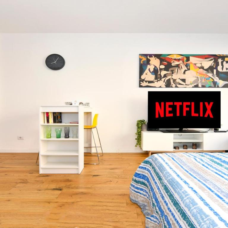 [Navigli-Tortona]Ampio Monolocale, Garage Gratuito - Appartamento con 1 Camera da Letto - 5