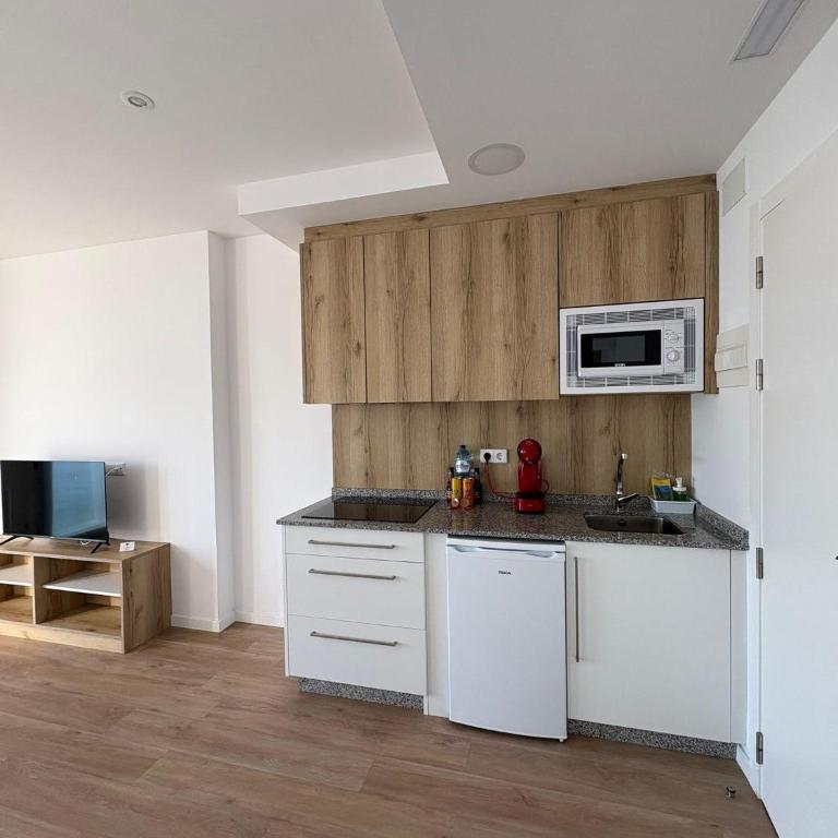 Apartamentos O Grove Awa Bay - One-Bedroom Apartment with Sea View - 1