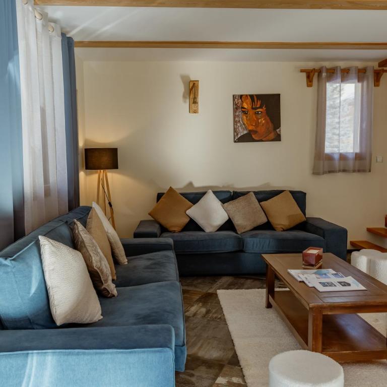 Hébergement 4 étoiles Accès Pied des Pistes en Navette Gratuite - Maison de Vacances 3 Chambres - 5