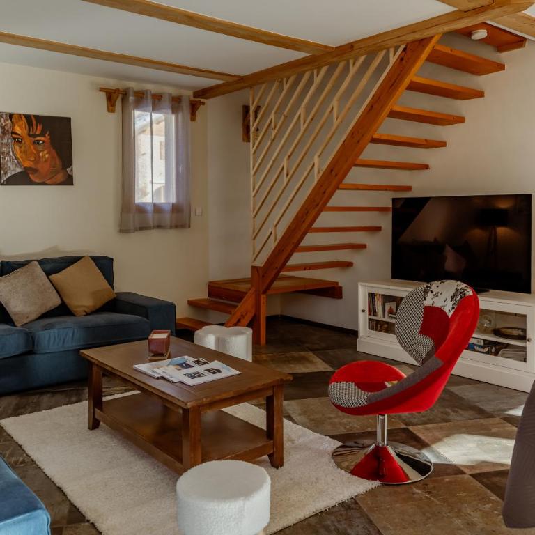 Hébergement 4 étoiles Accès Pied des Pistes en Navette Gratuite - Maison de Vacances 3 Chambres - 4