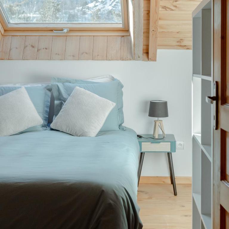 Hébergement 4 étoiles Accès Pied des Pistes en Navette Gratuite - Maison de Vacances 3 Chambres - 14