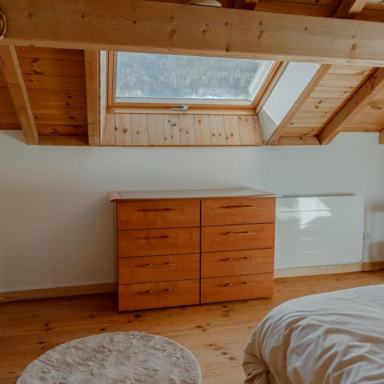 Hébergement 4 étoiles Accès Pied des Pistes en Navette Gratuite - Maison de Vacances 3 Chambres - 25