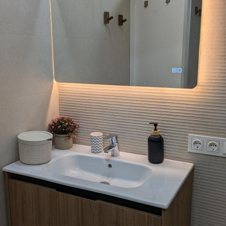 Apartamento Torremar - Apartment with Sea View - 26
