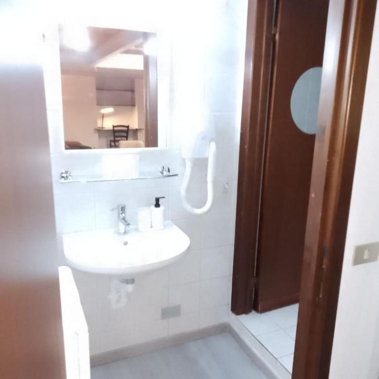 Porta RomanaBocconi LeCase&Vacanze Ambrosiane - Appartamento con 1 Camera da Letto - 12