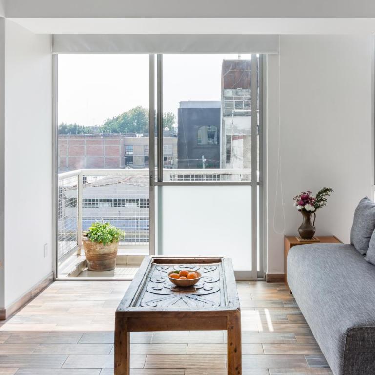 C302 1BR - 1BTh - One-Bedroom Apartment - 10