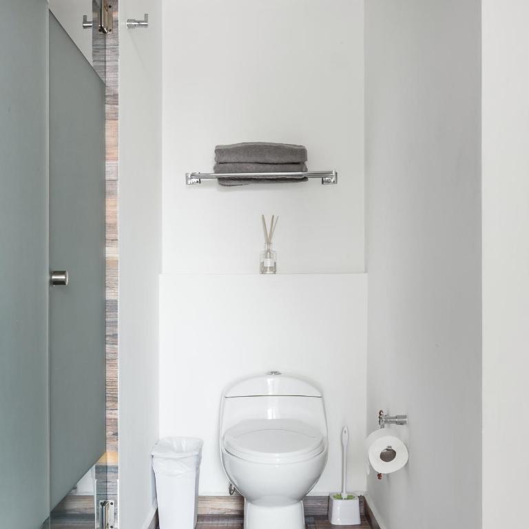 C302 1BR - 1BTh - One-Bedroom Apartment - 11