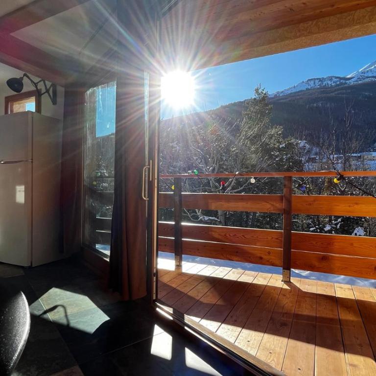 Hébergement 4 étoiles Accès Pied des Pistes en Navette Gratuite - Maison de Vacances 3 Chambres - 1
