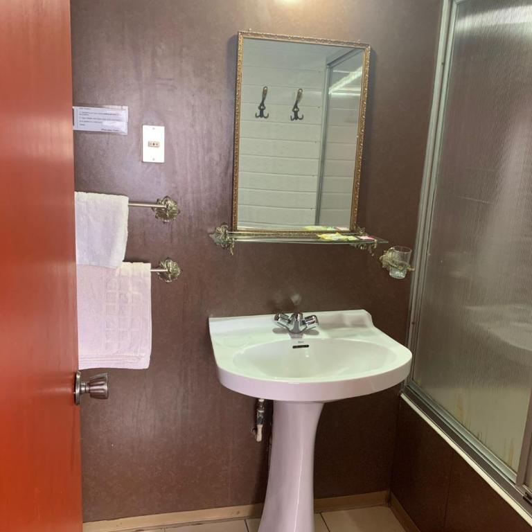 Alerce - Standard Suite - 2