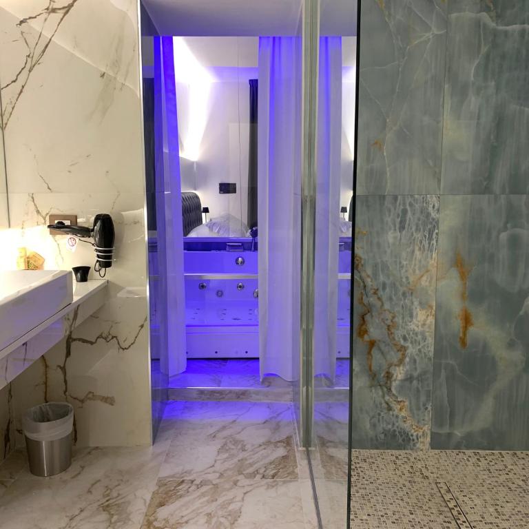 Bellini Luxury Suite Superior - Superior Queen Room - 5