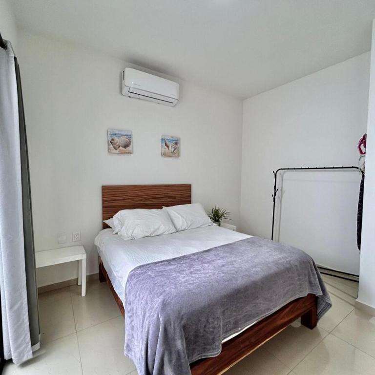 Depa near zona dorada and malecón by G P S rentas - Two-Bedroom Apartment - 12