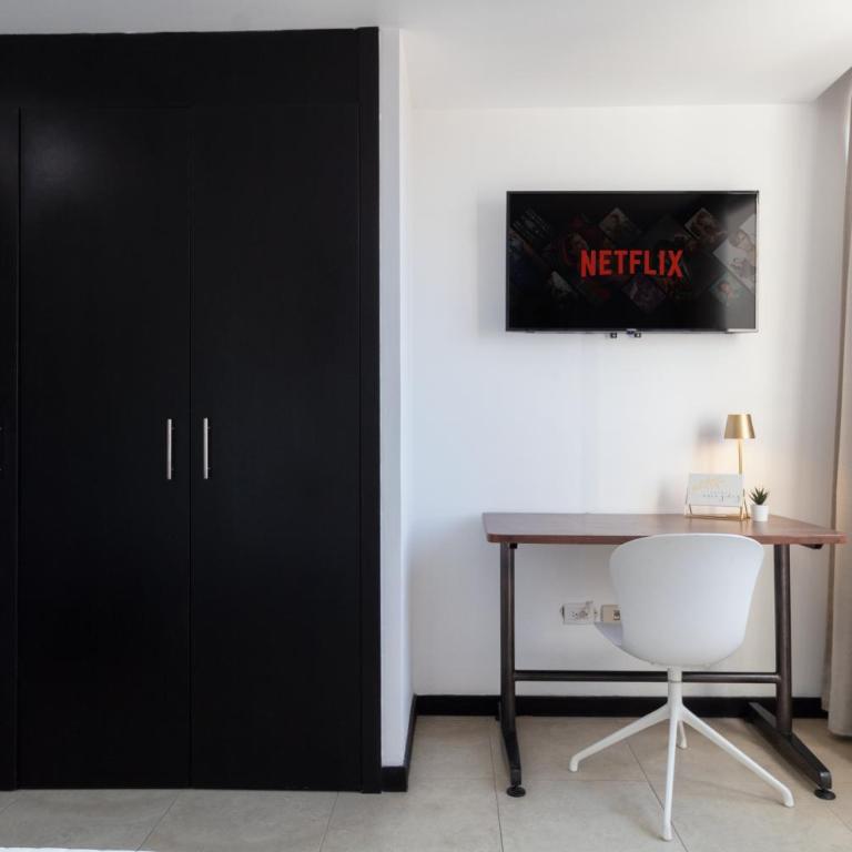 Amplio Departamento con Vista a la ciudad - Two-Bedroom Apartment with City View - 11
