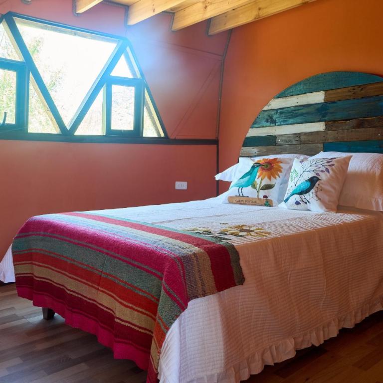 Domo Algarrobo - Two-Bedroom Bungalow - 7